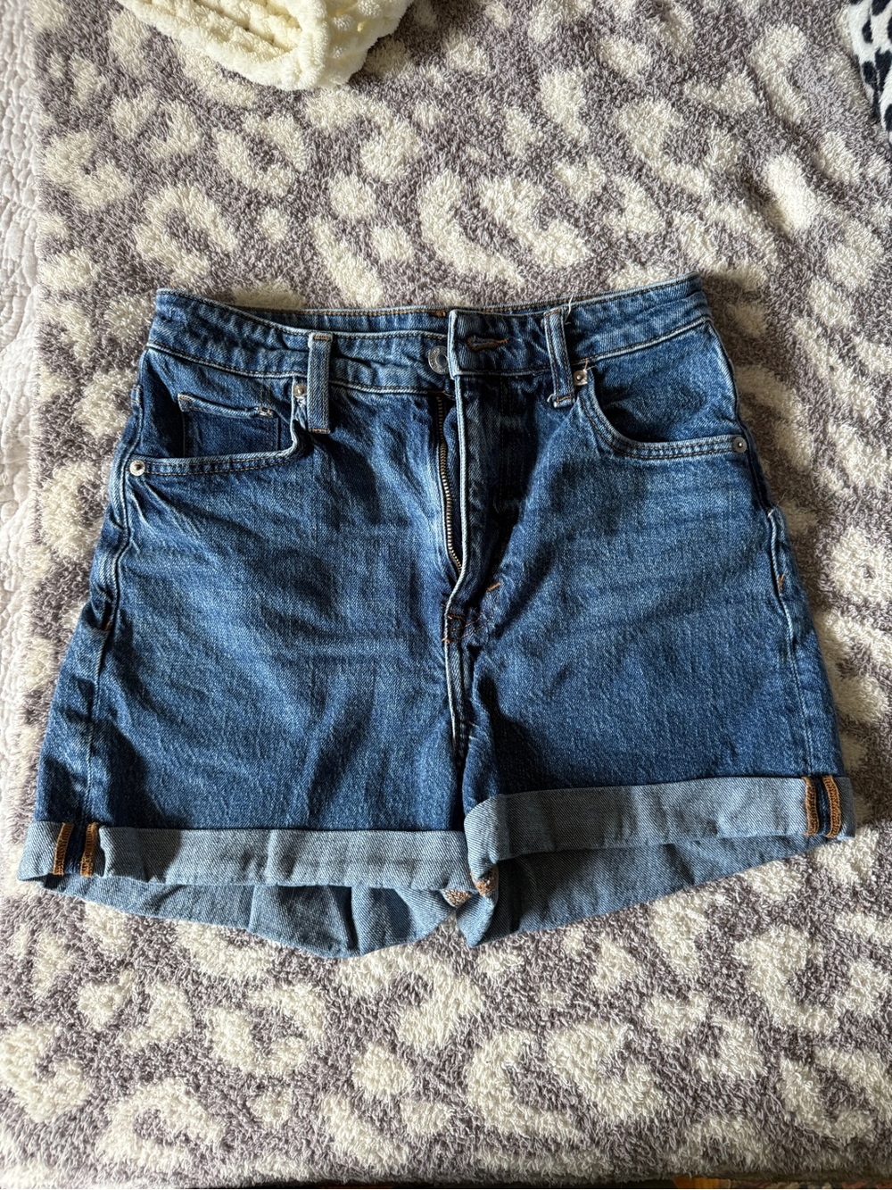 H&M Dark Blue High-Waist Rolled Hem Mom Jean Shorts